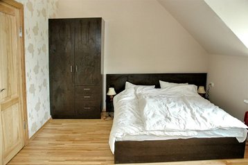 Litwa Privát Šventoji, Zewnątrz